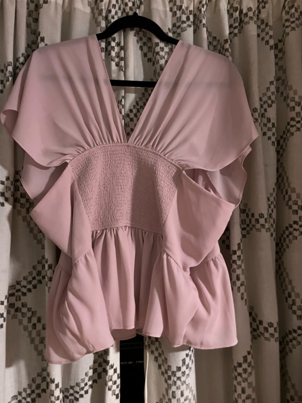 Express Blush Pink Flutter Sleeve Peplum V-Neck Top - Picture 2 of 4